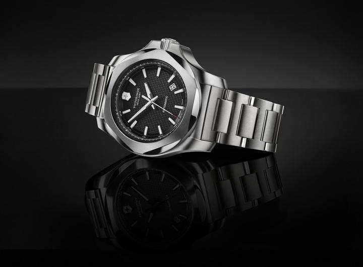 Produktbild Victorinox I.N.O.X. 241837 (Chronograph, Swiss Made, 43 mm)