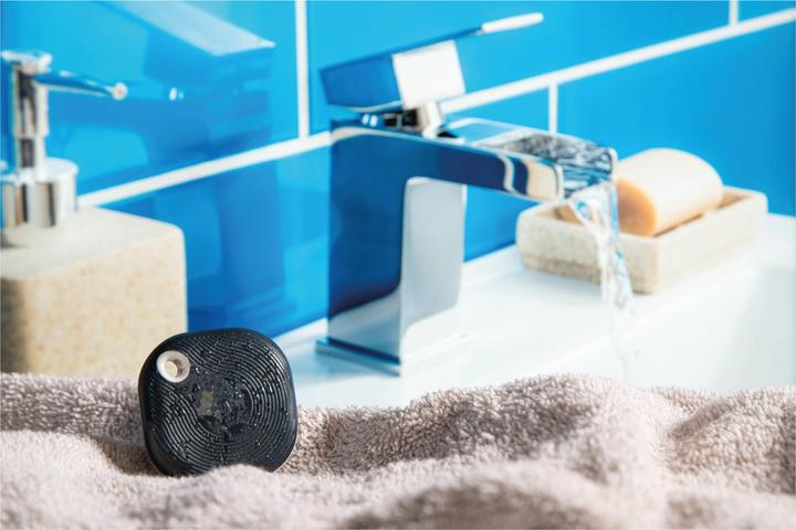 Actual product image Shelly Blu Button Tough 1 Black