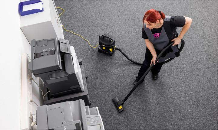 Actual product image Kärcher Trockensauger T 11/1 Classic Adv Re!Plast (Dry vacuum cleaner)