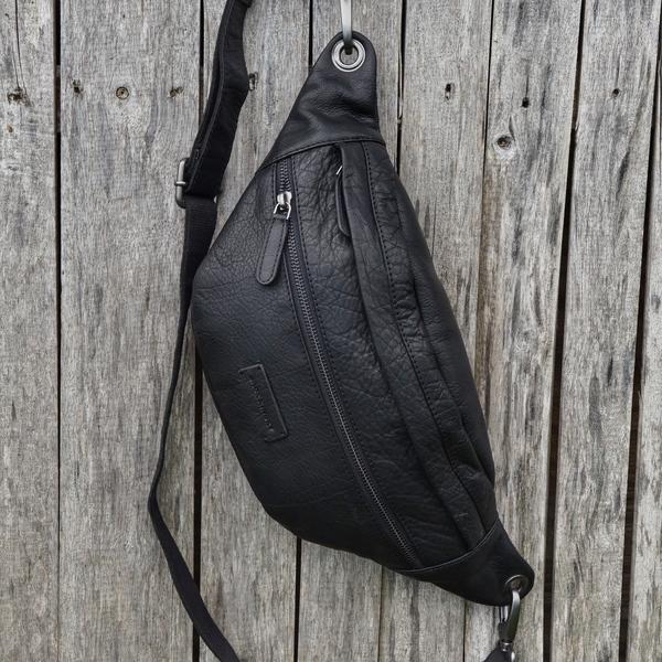 Produktbild Jack kinsky Porto Gürteltasche Leder 30 cm