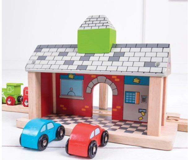 Actual product image Bigjigs Wooden rail station