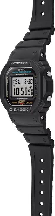 Produktbild G-Shock DW-5600UE-1VER (Taucheruhr, 48.90 mm)