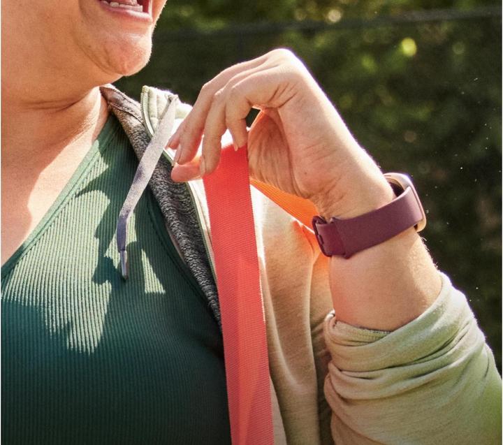 Produktbild Fitbit Versa 4 (40.50 mm)