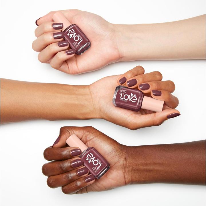 Produktbild Essie Love by (130 make the move, Gel-Effekt Nagellack)