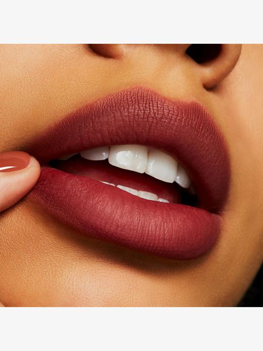 Produktbild MAC Cosmetics Powder Kiss Lipstick (Kinda Soar-ta)