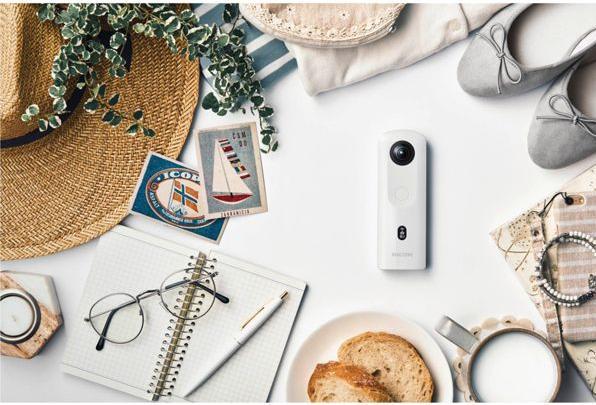 Actual product image RICOH Theta SC2 (30p, Bluetooth, Wi-Fi)
