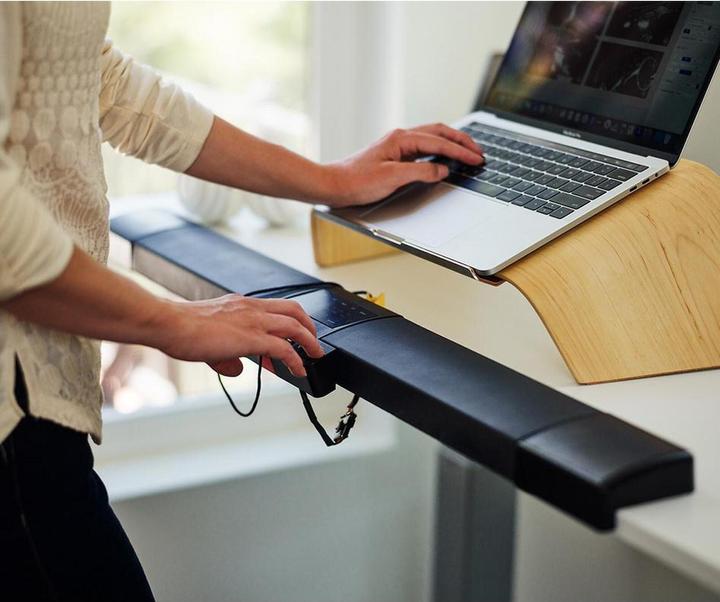 Image du produit Lifespan Europe Tapis de course avec surface de travail "TR5000-DT7 Power" LifeSpan Fitness