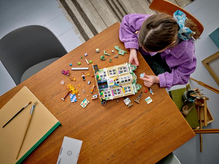 Image du produit LEGO L'école d'art d'Emma (41711, LEGO Friends)