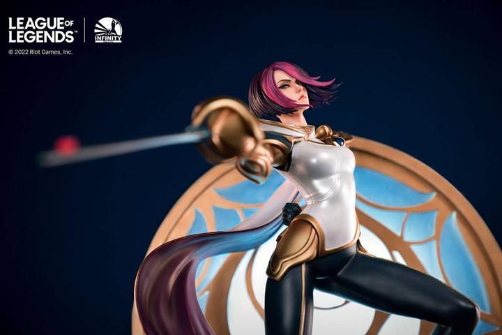 Image du produit Infinity Studio League of Legends "The Grand Duelist - Fiora Laurent" 1/4 Statue