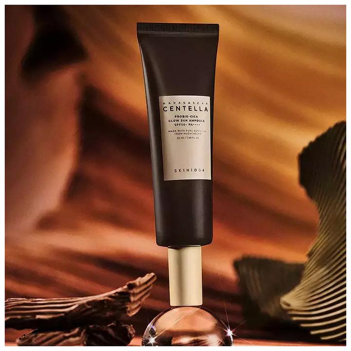 Immagine prodotto Skin1004 Probio-cica Glow Sun Ampoule (Crema solare, SPF 50+, 50 ml)