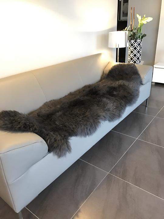 Produktbild Kaiser Deko Fell aus 1,5 Fellen 185x60 cm early grey