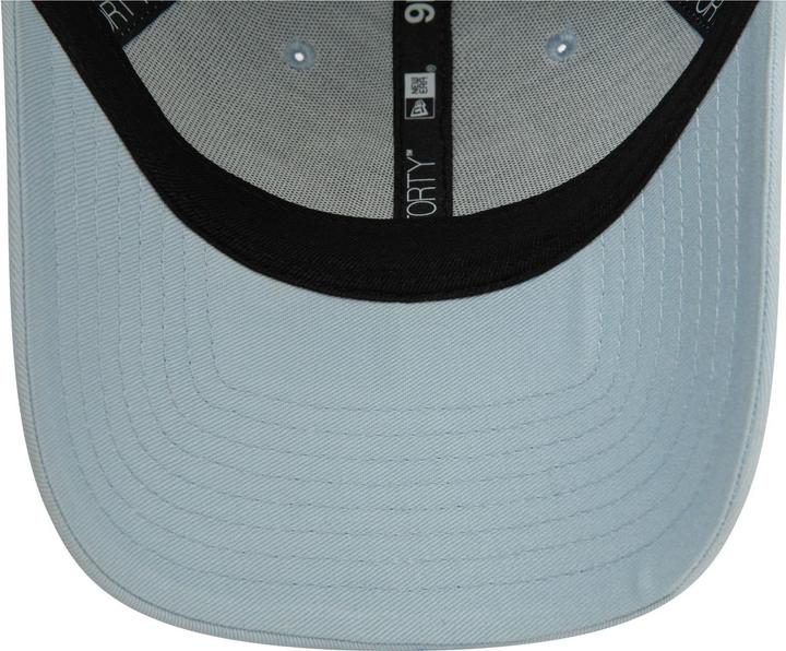 Actual product image New Era 9Forty Ladies Cap - New York Yankees pastel blue