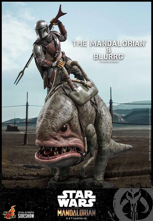 Image du produit Hot Toys Star Wars The Mandalorian pack 2 figurines 1/6 The Mandalorian & Blurrg 37 cm