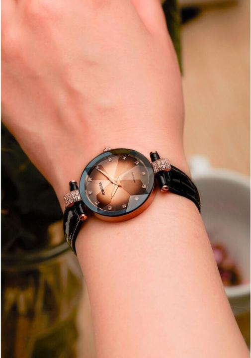 Produktbild Jowissa Facet Strass (Analoguhr, 29.50 mm)