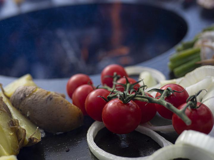 Ora Feuerplatte Grill schwarz (8 cm)