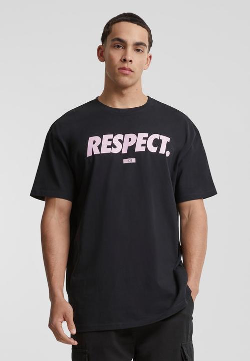 Actual product image Urban Classics Football's coming Home Respect Oversize Tee - 141511 (XL)
