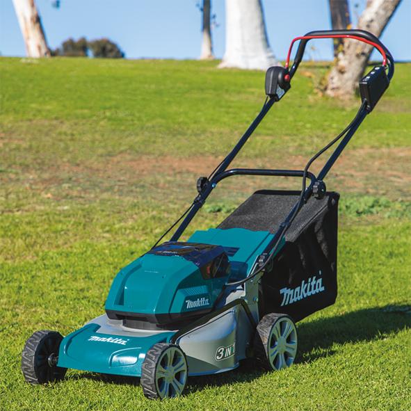 Produktbild Makita DLM460Z (Akkubetrieb)
