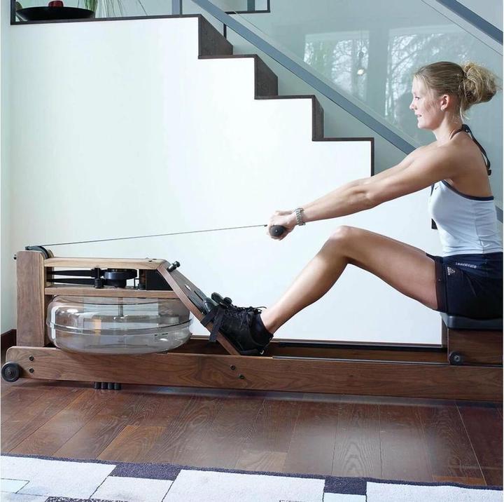 Produktbild WaterRower Rudergerät Nussbaum