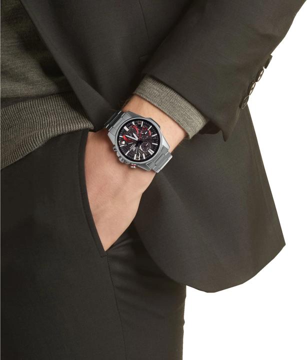 Produktbild Casio Edifice (Chronograph, 45 mm)