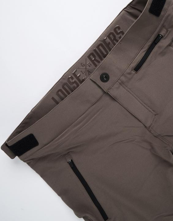 Actual product image Loose Riders C/ Evo Shorts (32)
