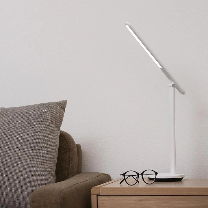 Actual product image Yeelight LED Folding Desk Lamp Z1 Pro