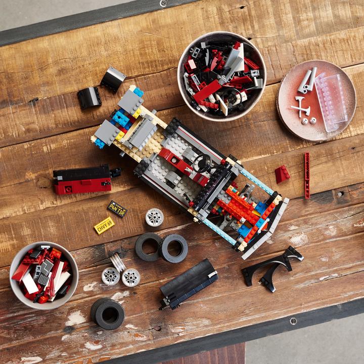 Image du produit LEGO Chevrolet Camaro Z28 (10304, LEGO difficiles à trouver)
