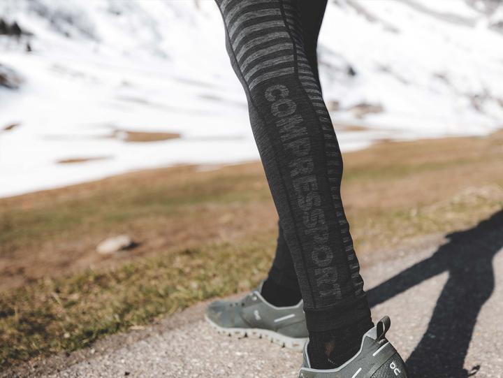 Produktbild Compressport Winter Run (L)