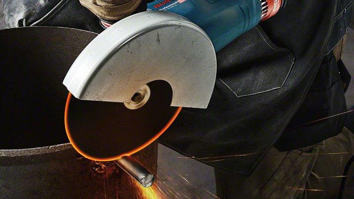 Image du produit Bosch Professional Meuleuse d'angle GWS 24-230 PZ (230 mm)