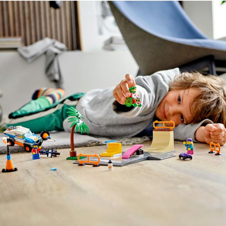 Productafbeelding LEGO Skatepark (60290, LEGO Stad)