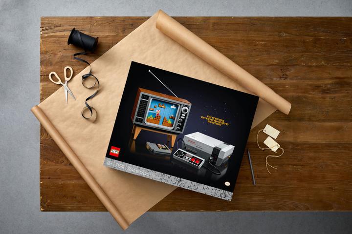 Produktbild LEGO Nintendo Entertainment System (71374, LEGO Seltene Sets)