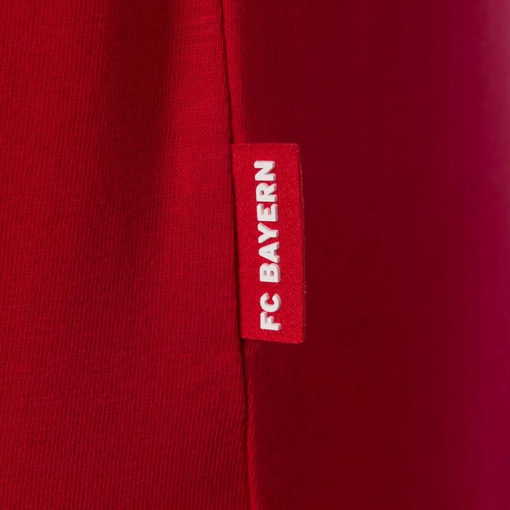 Actual product image FC Bayern München Bayern Munich Logo Fanshirt (L)