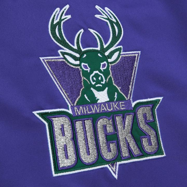 Image du produit Mitchell & Ness M&N Heavyweight Satin Veste NBA Milwaukee Bucks (M)