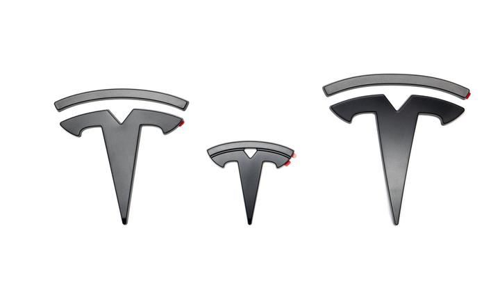 Image du produit Made4EV Logo Embleme in Schwarz für das Tesla Model 3