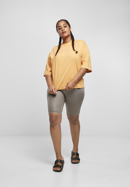 Actual product image Urban Classics Ladies Imitation Leather Cycle Shorts (XS)