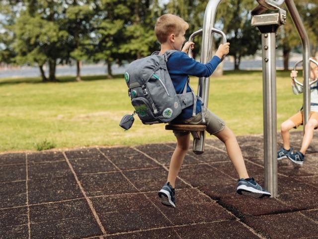 Produktbild Beckmann Schulrucksack Classic mit Wendetasche (22 l)
