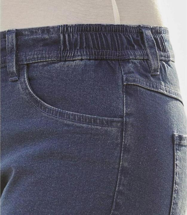 Actual product image Atlas For Women Capri pants (44)