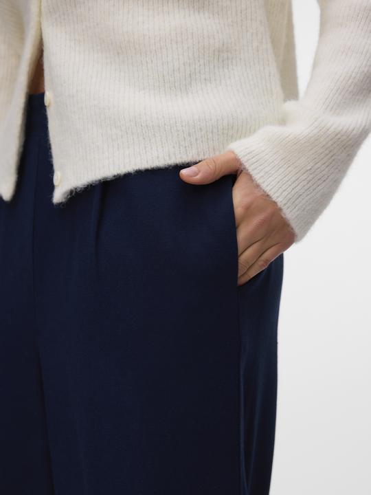 Actual product image Vero Moda VMMYMILO Hohe Taille Hose Culotte (M)