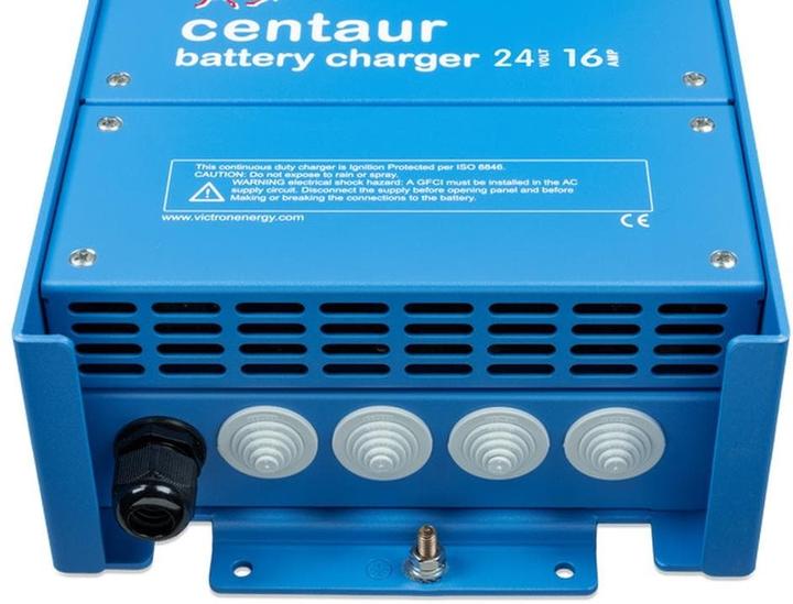 Actual product image Victron Energy Centaur Charger 24/60 (3) (24V, 60 A)
