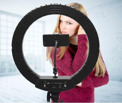 Actual product image Rio Make Up and Vlogging Light RL18