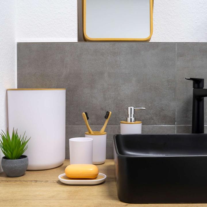 Actual product image Intirilife Badezimmer Zubehör Set inkl. Zahnputzbecher Seifenschale Seifenspender Toilettenbürste