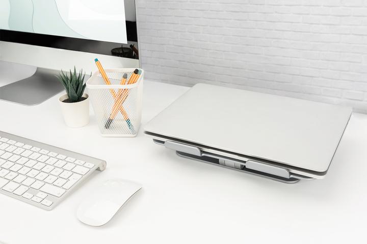 Actual product image Digitus DA-90429 (USB-C, 6 Ports)