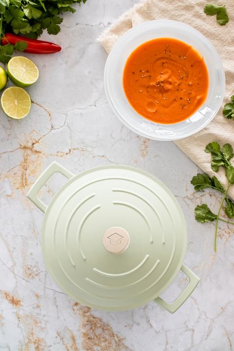 Actual product image Master Class Casserole Dish (Aluminium)