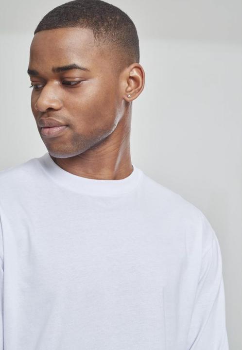 Actual product image Urban Classics Tall Tee L/S (3XL)