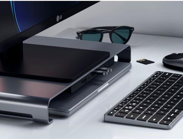 Produktbild Satechi USB-C Aluminum Monitor Stand Hub XL