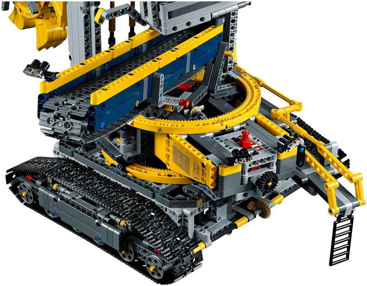 Actual product image LEGO Bucket wheel excavator (42055, LEGO Technic)