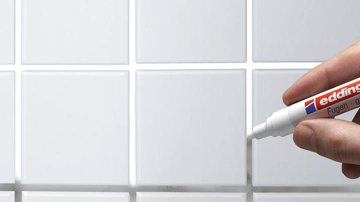 Actual product image Edding 4-8200-1-1050 (White, 4 mm, 1 x)