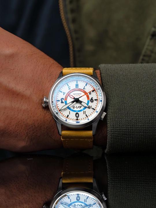 Image du produit AVI-8 AV-4120-02 Wingman Worldtimer GMT (Montre pilote, 41 mm)