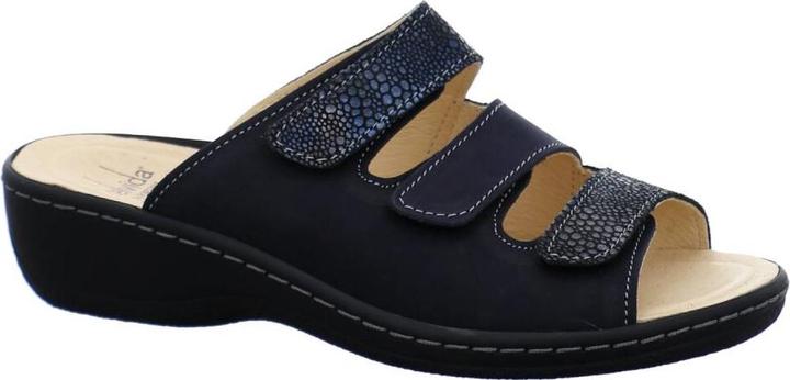 Bleu Marine, Marine