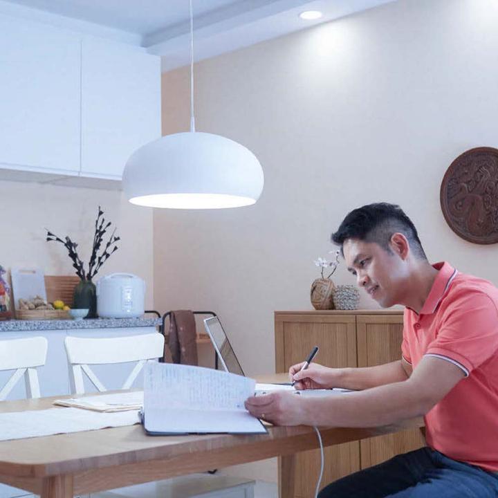 Produktbild Philips Professional Led Lampe (E27, 7.50 W, 806 lm, 1 x, F)