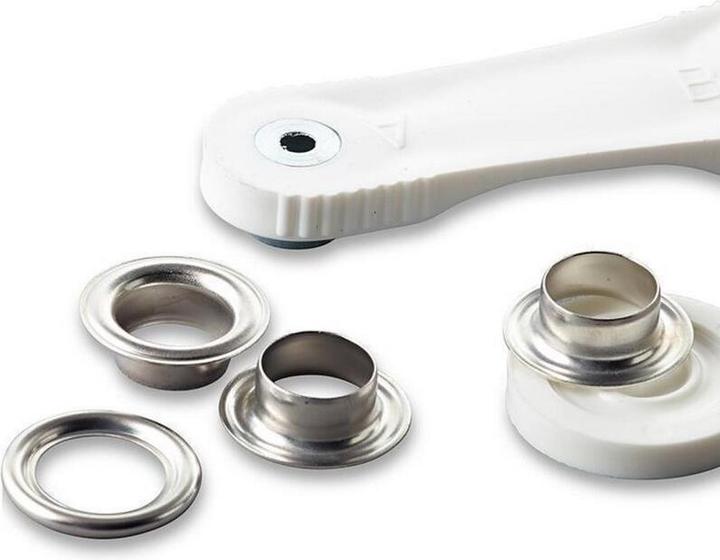 Actual product image Prym Eyelets with discs